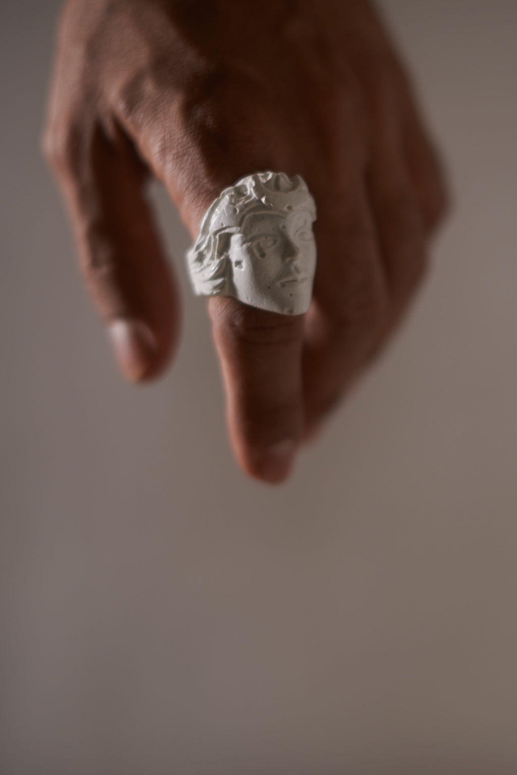 Albedo Moon Dea Ring