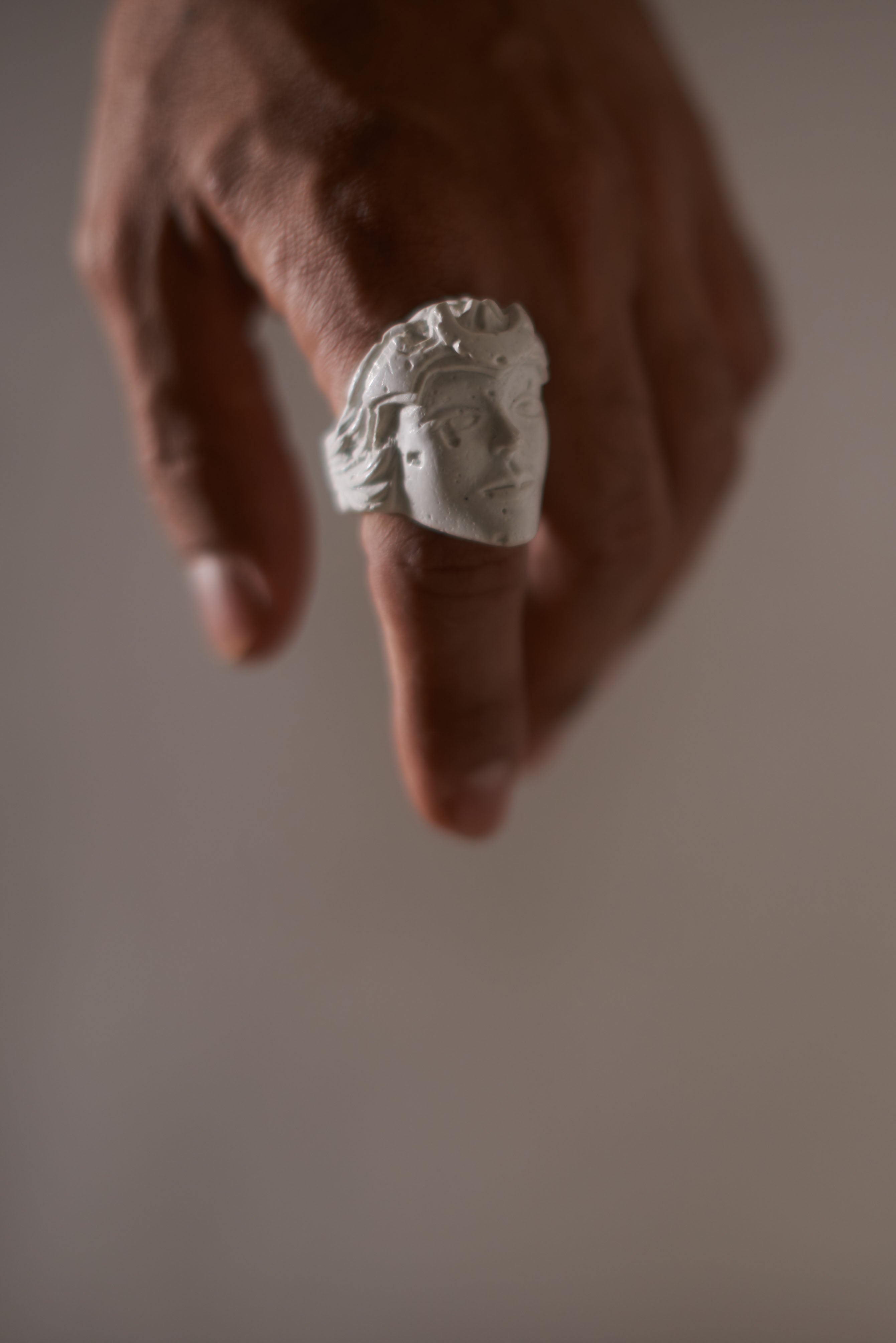 Albedo Moon Dea Ring