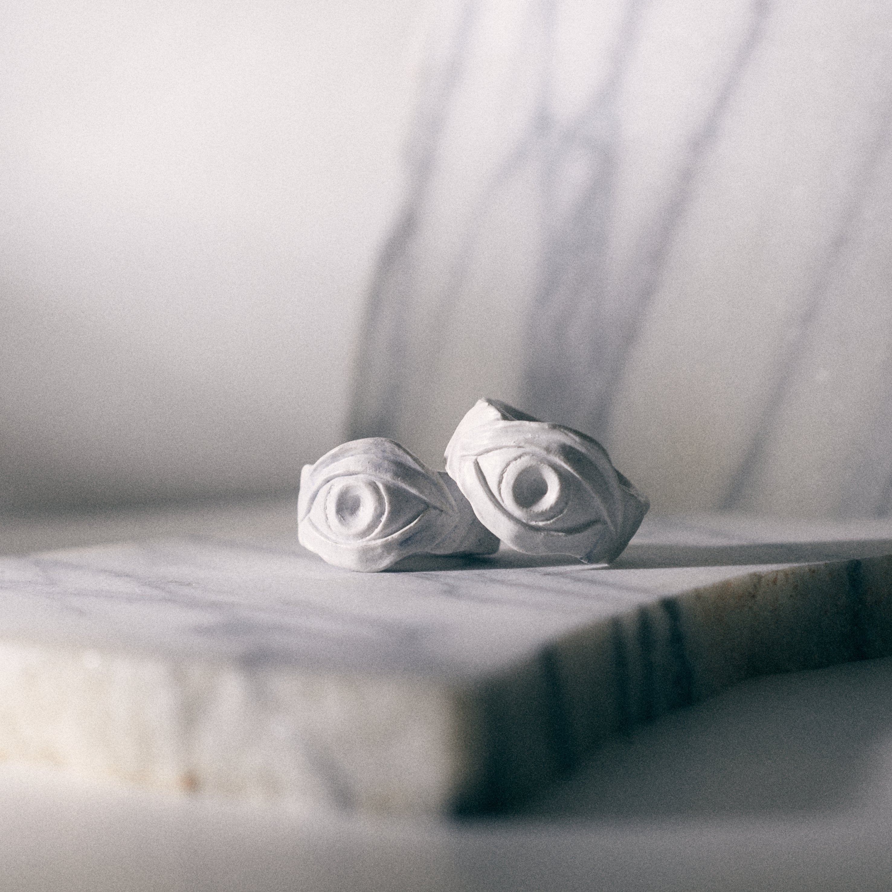 Albedo Omen Oculi Ring